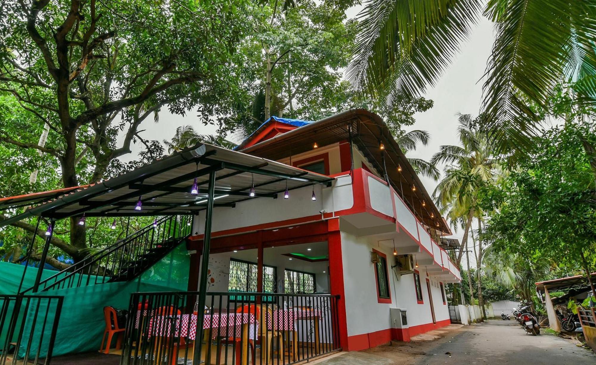 Hotel O Route Near Calangute Beach Esterno foto