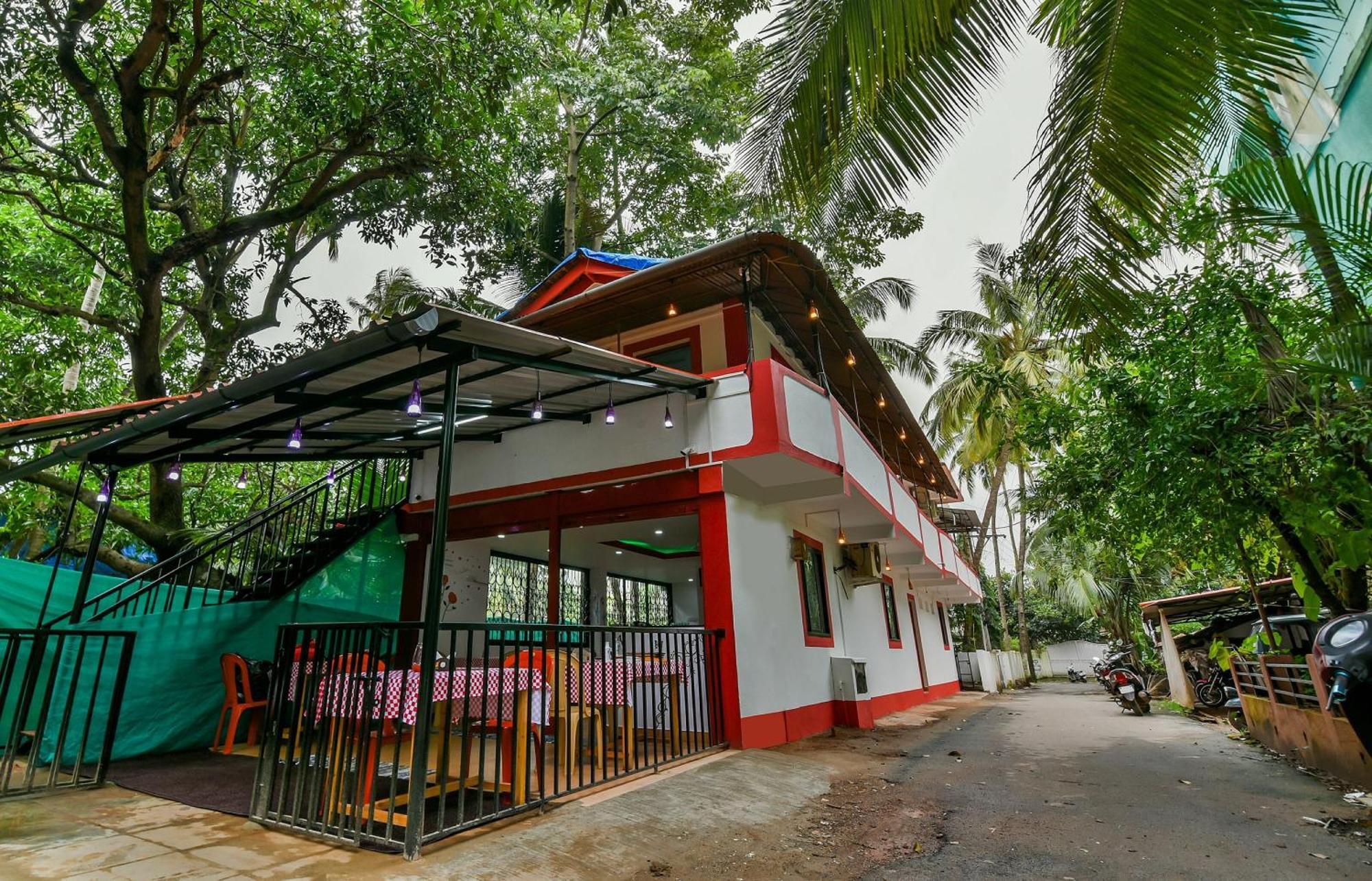 Hotel O Route Near Calangute Beach Esterno foto